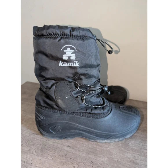 Kamik Black Northpole Snow Boots Size 6 boys - Picture 2 of 5